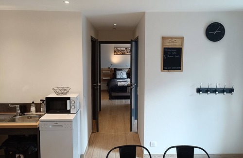 Inguiniel Apartment | Ty Mamm gozh PMR-friendly country apartment 30 minutes from Lorient and its coastline