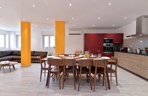 Colmar Centre Ville Apartment | Upscale apartment in the heart of the historic center of ColmarParking public