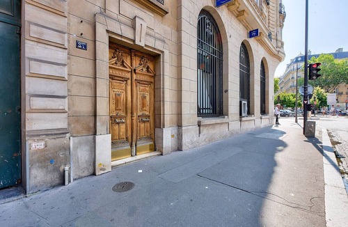 8th Arrondissement Apartment | Urban Flat 165 - Studio Triangle D'Or
