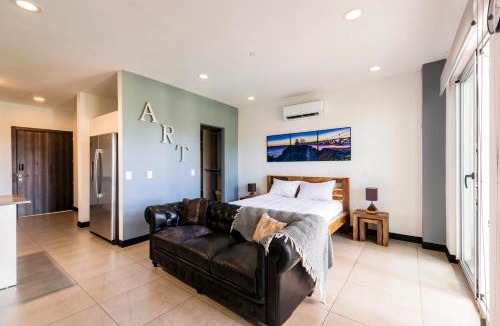 Santa Ana Apartment | Urban Flats Studios by Corporate Stays