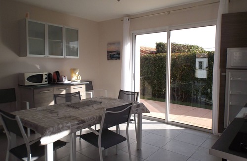 Angles House | Vendée villa, 2 bedrooms, 500m from shops, 1km from town center, 7km from beach