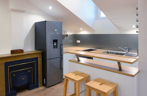 Villette Gare Apartment | Very calm, light and charming flat, just 5 min walk from Part Dieu station