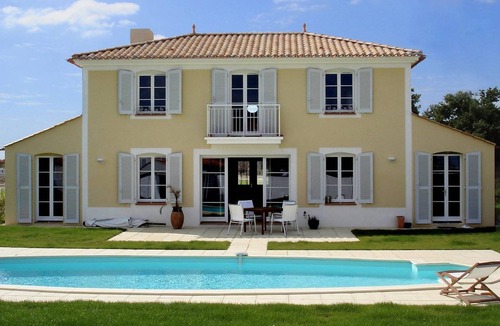 L'Aiguillon-sur-Vie Villa | Villa ∙ 4 bedrooms ∙ 8 guests