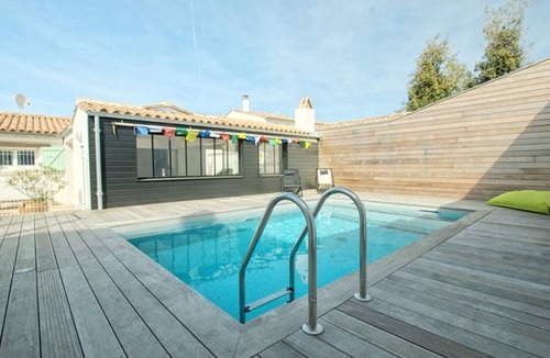Saint-Martin-de-Re Villa | Villa in St-Martin-de-Ré with heated pool for 6 ppl, 3 bedrooms