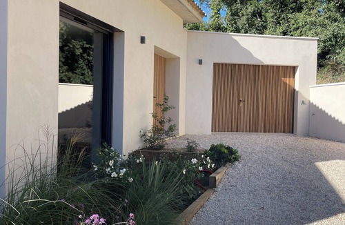 Rochefort-du-Gard Villa | Villa l'Annexe between Avignon and Nîmes: outdoor swimming pool, gym,.