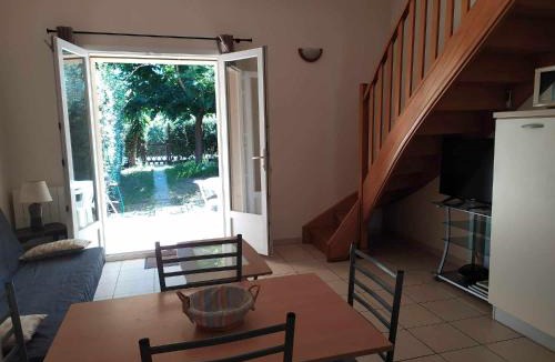 Pineto House | Villa les pieds dans l'eau