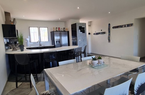 Furiani Villa | Villa Moderne Avec Piscine Chauffée a 5 Minutes de la Plage