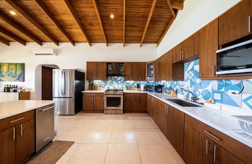 Potrero House | Villa Potrero Luxury Private Beachfront Home with Housekeeper, Concierge