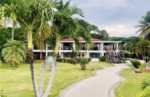 Potrero House | Villa Potrero Luxury Private Beachfront Home with Housekeeper, Concierge