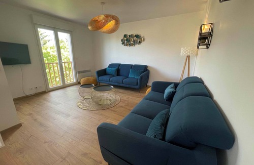 Savines-le-Lac Villa | Villa resort 18p. lake view sauna near lake, ski, ideal for families/groups