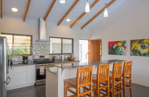 Platanillo Villa | Villa Saltamontes, ocean view and private pool!
