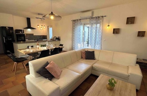 Biguglia Villa | Villa Sole e Mare | Air Conditioning, Wi-Fi, Big garden