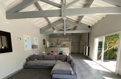 Tosse House | Villa Tosse Piscine Chauffée Pour 12 Personnes