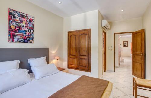 Pianotolli-Caldarello Villa | Villa Villa I Tre Fratelli by Interhome