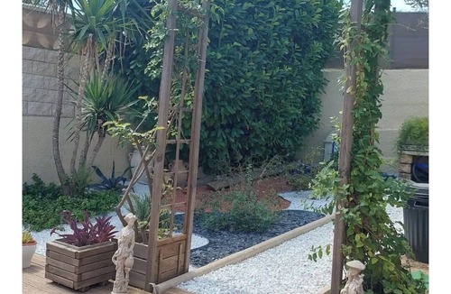 Saint-Jean-de-Vedas House | Villa with a private pool in a quiet, secluded location in Montpellier