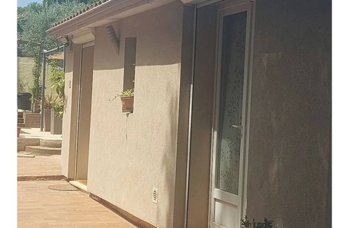 Saint-Jean-de-Vedas House | Villa with a private pool in a quiet, secluded location in Montpellier