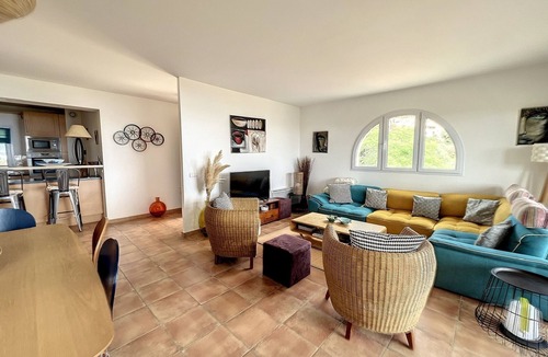 Monticello Villa | Villa with pool, air conditioning, sea view, near village and beach