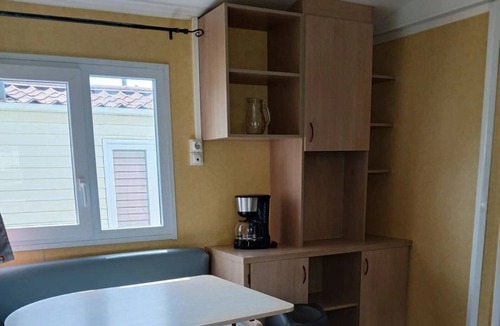 Villeveyrac House | ZEcamping 3* pataugeoire piscine pet friendly mobil-home clim 21m2