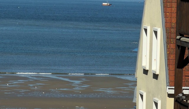 3-Star Apartment with Ocean View – for 4 People