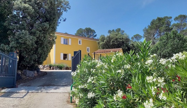 4★ Fully Air-Conditioned Villa with Heated Saltwater Pool, Carcès