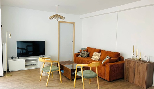 4-minute walk from the beach, comfortable apartment for families with bicycles