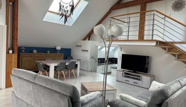 A 3-star apartment, quiet, spacious, and bright, located in a village 5 km from Beaune.