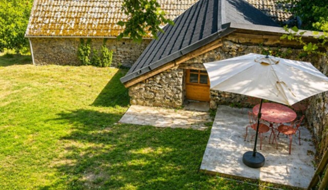 "Aïga" sheep farm in the Cévennes with a private pool (3m x 6m)