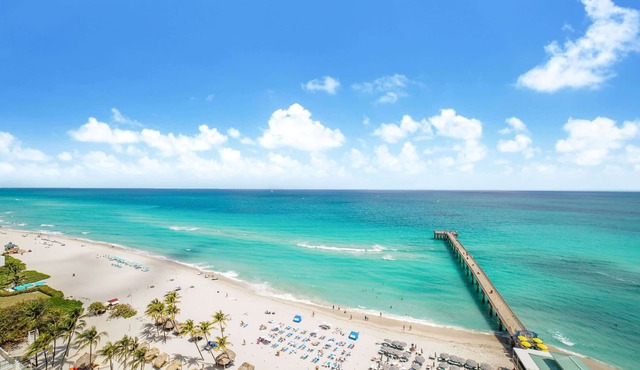 Balcony on the Ocean – Picture Perfect