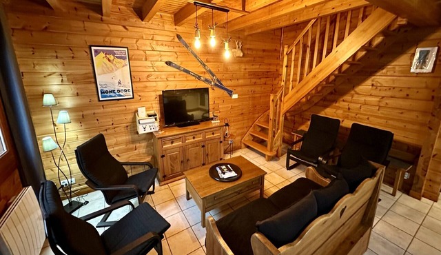 Breezy nook near the ski resort