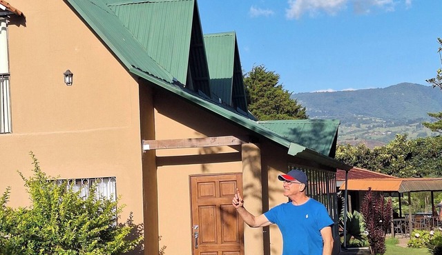 Casa Luna is your best option near Poás volcano!