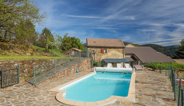 Chabannes/Malbosc Location – Accessible Vacation Home for 2 to 9 Guests
