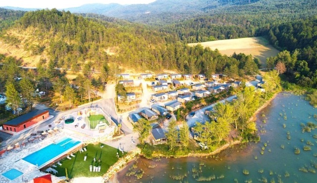 Chalet 4 étoiles - Piscine - ccbgbab