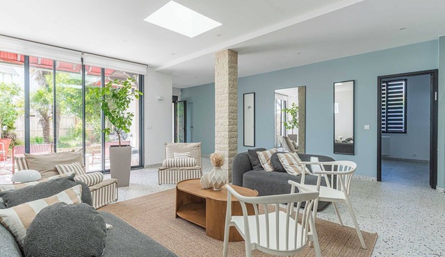 Charming House 5BR/10P Near the Sea - Benerville