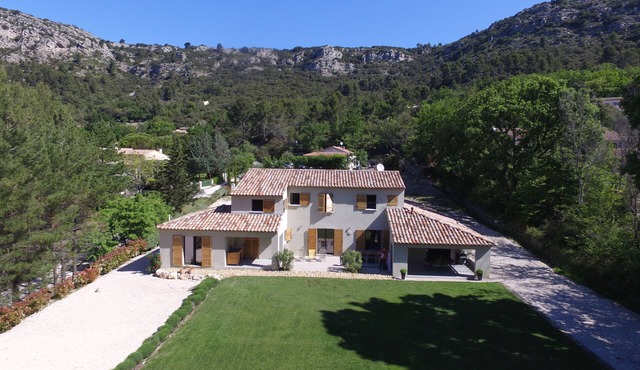 Exceptional country house on the mountain of Sainte Victoire, Aix en Provence
