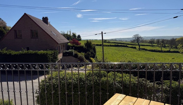 Holiday Home “Gîte Des 3M” with Private Terrace