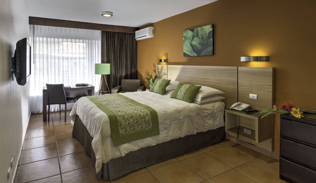 Hotel Residence Inn Suites Cristina