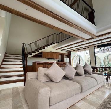 Tuluscoliving Villa Kuta 1, 4 Bedroom & 5 Bathroom
