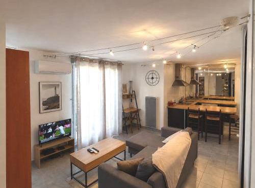 L'essentiel, proche stade, Clim, parking, piscine