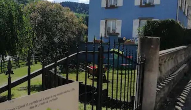 Les Locations de Stéphanie ,gîte L'Arbre Vert
