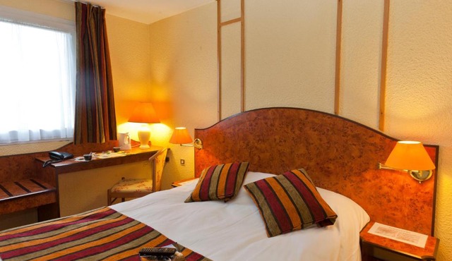 Logis Hôtel & Restaurant & Bar LE COTTAGE