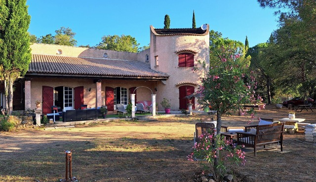 Maison au Calme,avec Piscine, à 15mn de la Plage
