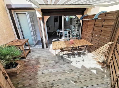 Résidence Le Mail A La Plage - APPT T2 cabine 4 couchages PORT LEUCATE. Réf: 2MAI 603 MAE-3184
