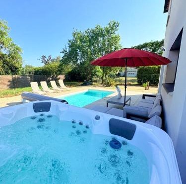 Somptueuse villa de luxe, jacuzzi et piscine