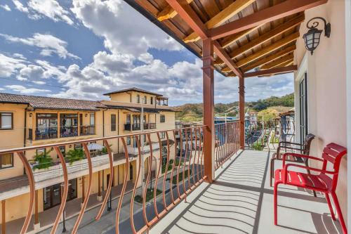 Stay a Few Steps to the Beach in Las Catalinas