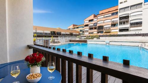 Studio cosy rénové à Agde avec piscine