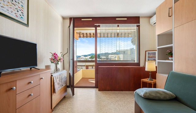 Studio “Résidence Athena Sea View” with Sea View, Private Terrace, and Air Conditioning