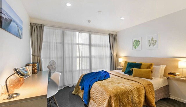The Haven CBD 1BR Apartment with 2 Bathrooms