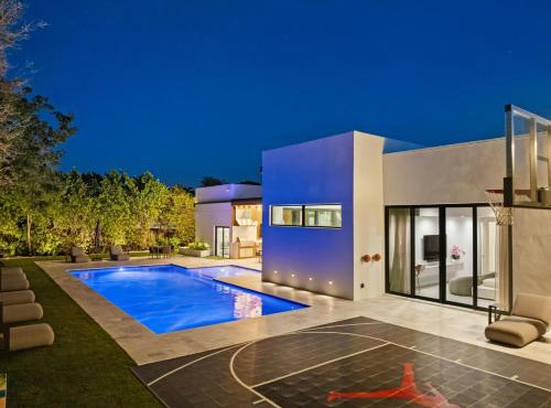 Villa Victory with pool