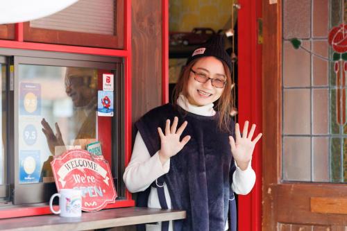 Yadocafe Chelsea's Rainbow B&B大阪のリアル下町生活体験のできる宿