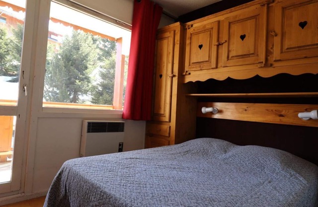 150m from ski slopes, 1st floor, balcony, ski locker, 38m², Méribel-Mottaret